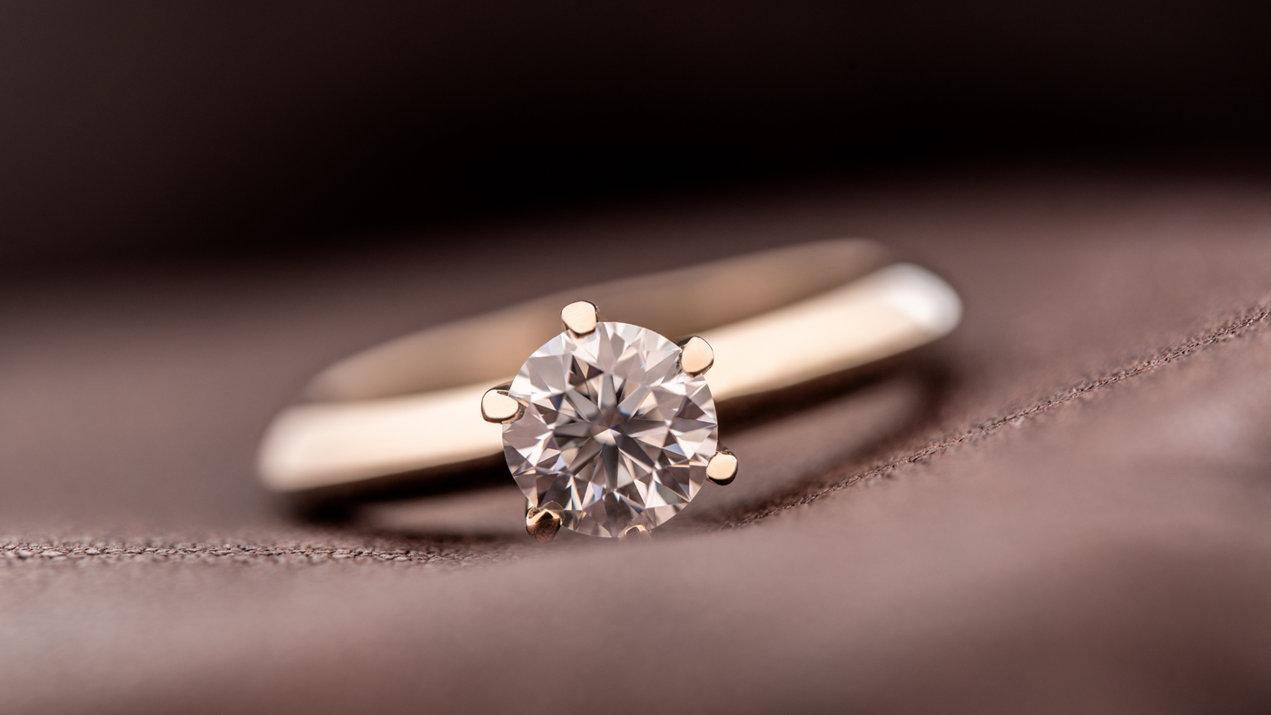 Can Diamond Rings Get Scratched?