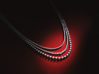 Holiday Perks at Martin Busch Jewelers: Complimentary Gift Wrap, Free Shipping, Rewards & More