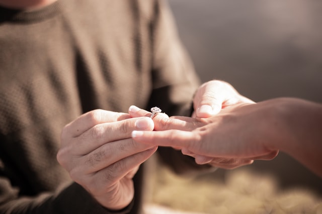 Can I Design My Own Engagement Ring?