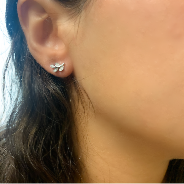 14K White Gold Leaf Post Earring