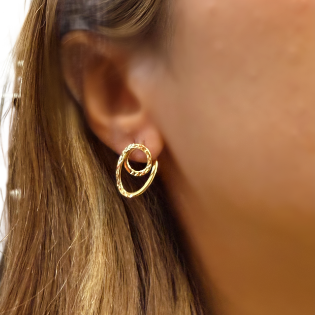 14K Yellow Gold Twisted Oval Post Earrings