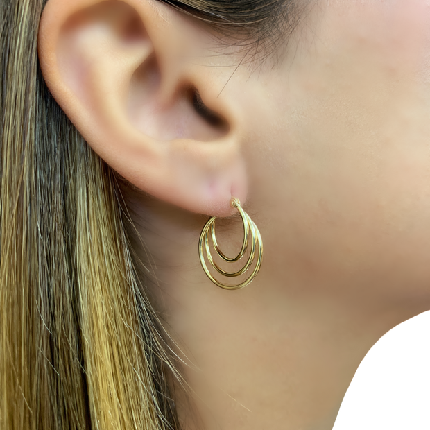 14K Yellow Gold Small Oval Hoop Earrings
