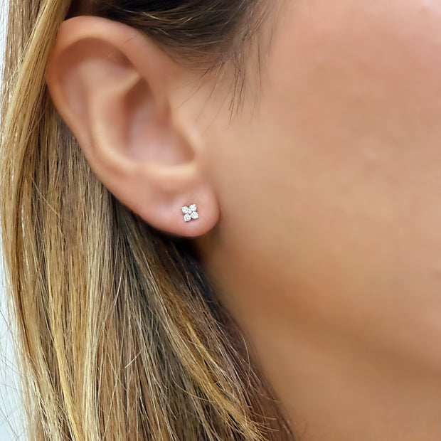 14K Gold Diamond Flower Stud Earrings