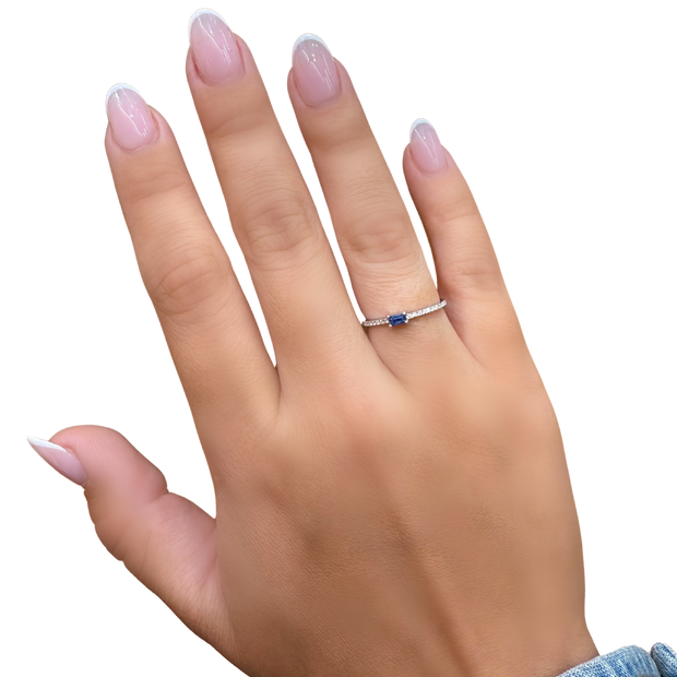 14k White Gold Diamond and Sapphire Ring